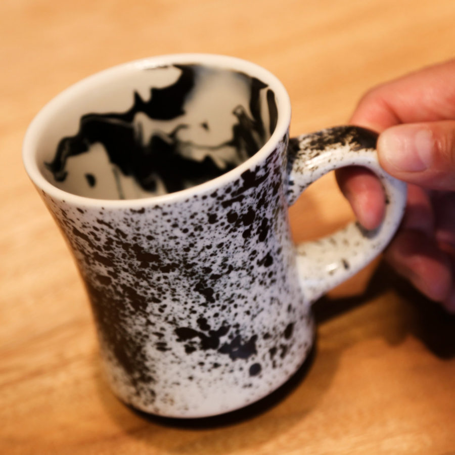 HASAMI × manucoffeeマグカップ第6弾が完成。本日7/25から発売開始しました！