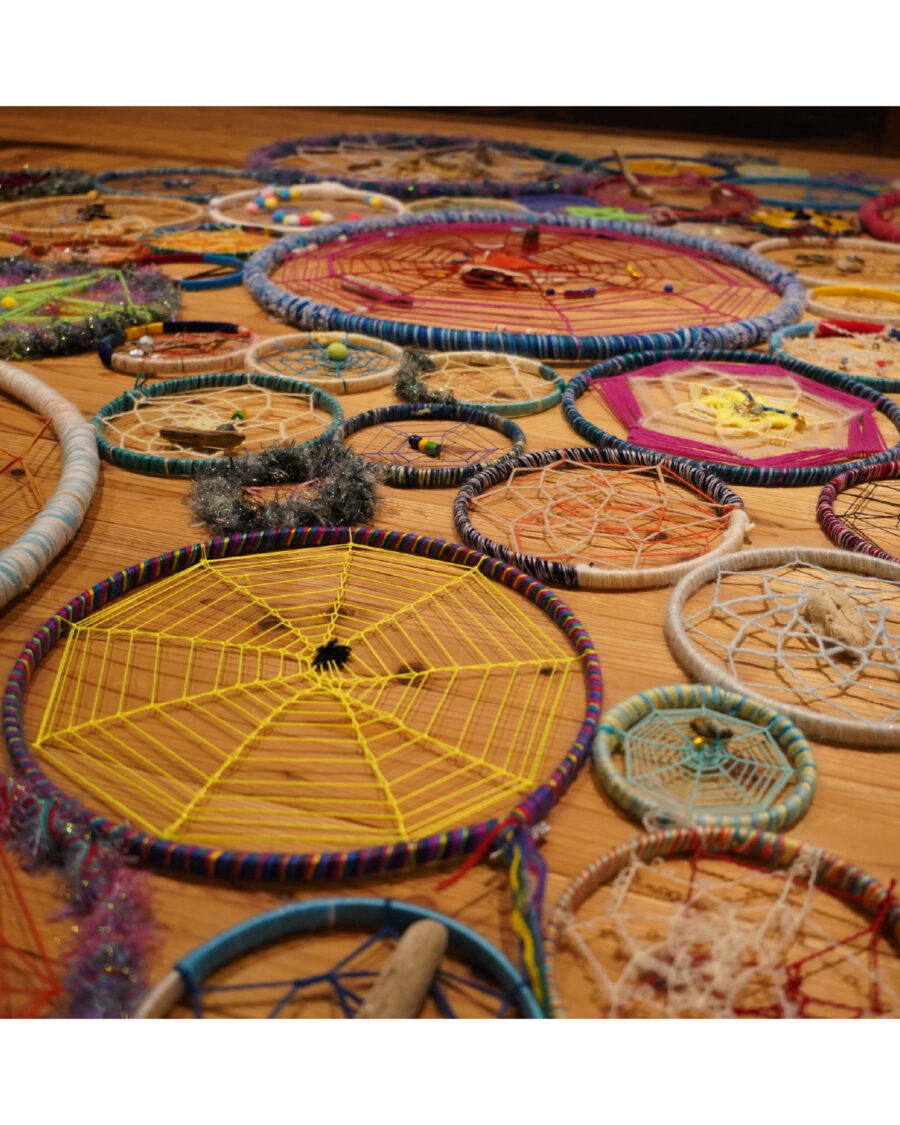 ドリームキャッチャーづくり by 刺繍アーティスト・ 二宮佐和子